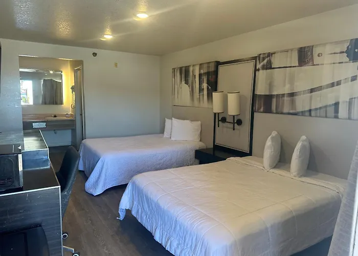Go2 Inn & Suites By Relianse